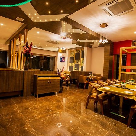 Hotel Prabha Palace Ahmednagar Εξωτερικό φωτογραφία