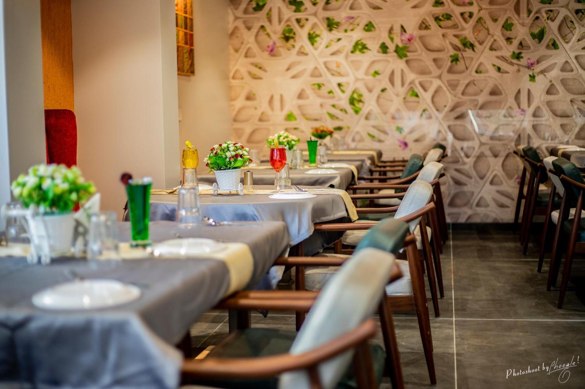 Hotel Prabha Palace Ahmednagar Εξωτερικό φωτογραφία