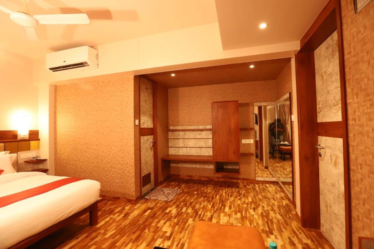 Hotel Prabha Palace Ahmednagar Εξωτερικό φωτογραφία
