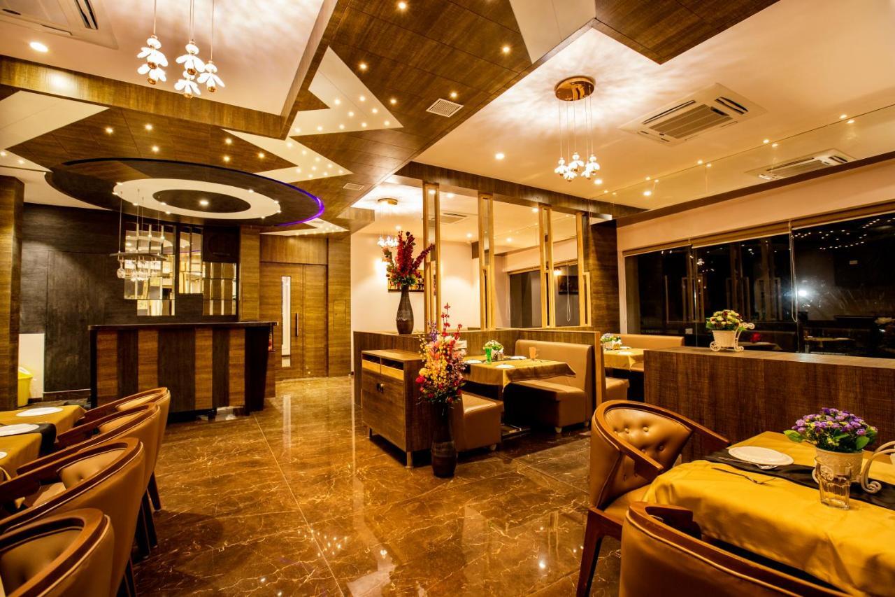 Hotel Prabha Palace Ahmednagar Εξωτερικό φωτογραφία